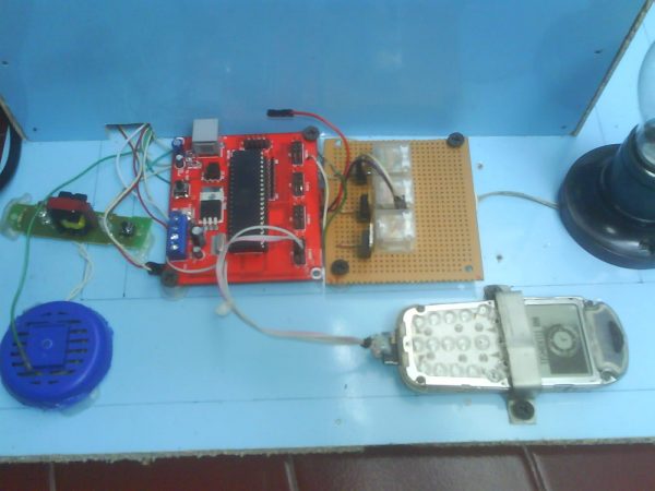 System Pengamanan Rumah