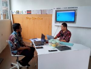 kegiatan guru magang di dieng cyber